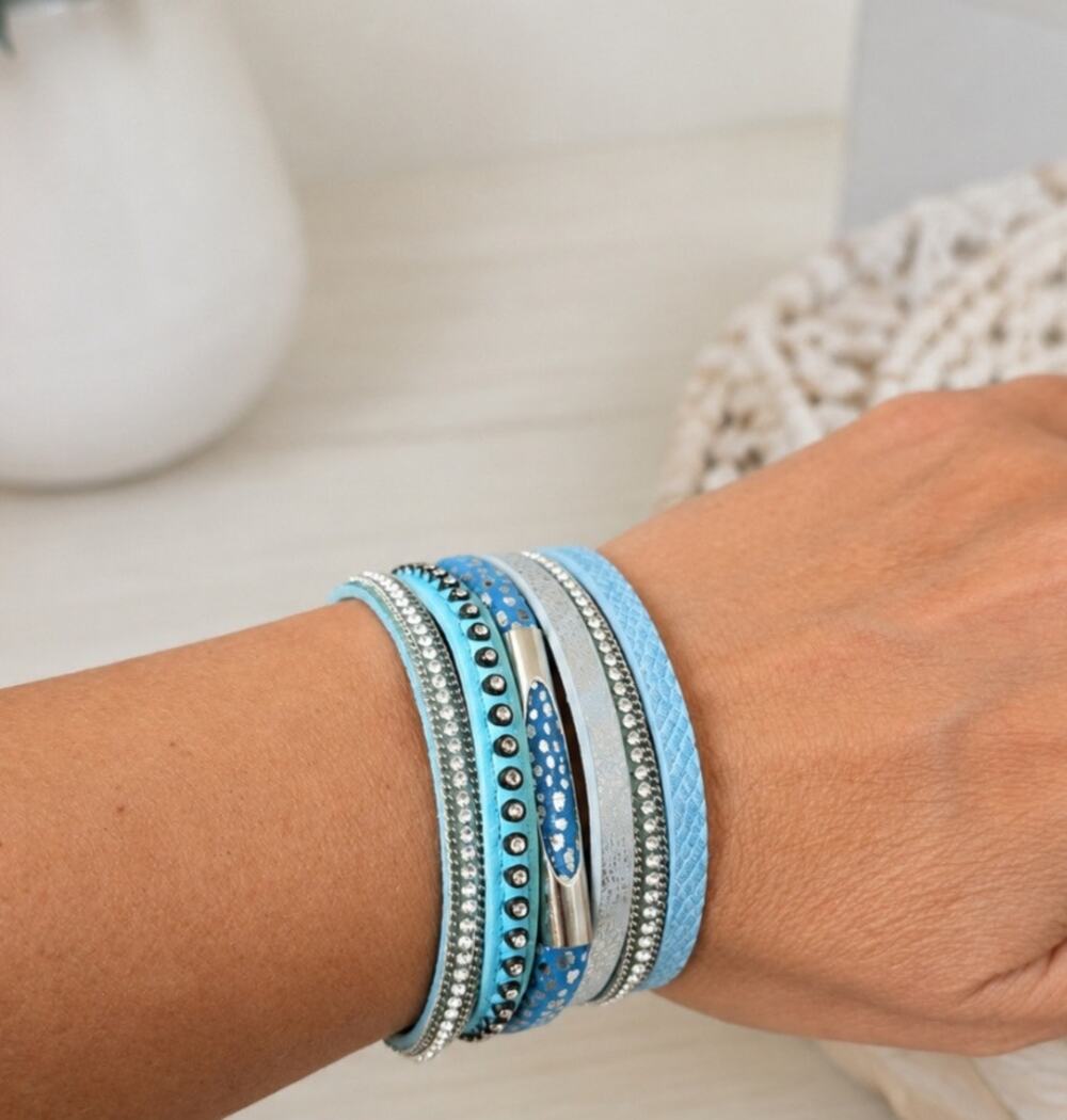 Pomina Blue 6 Strand Magentic Closure Bracelet New